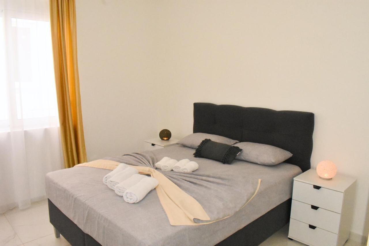 Apartments Amar Ulcinj Extérieur photo