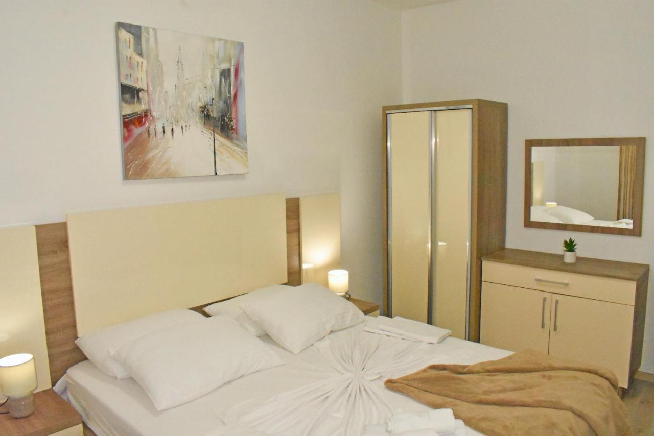 Apartments Amar Ulcinj Extérieur photo