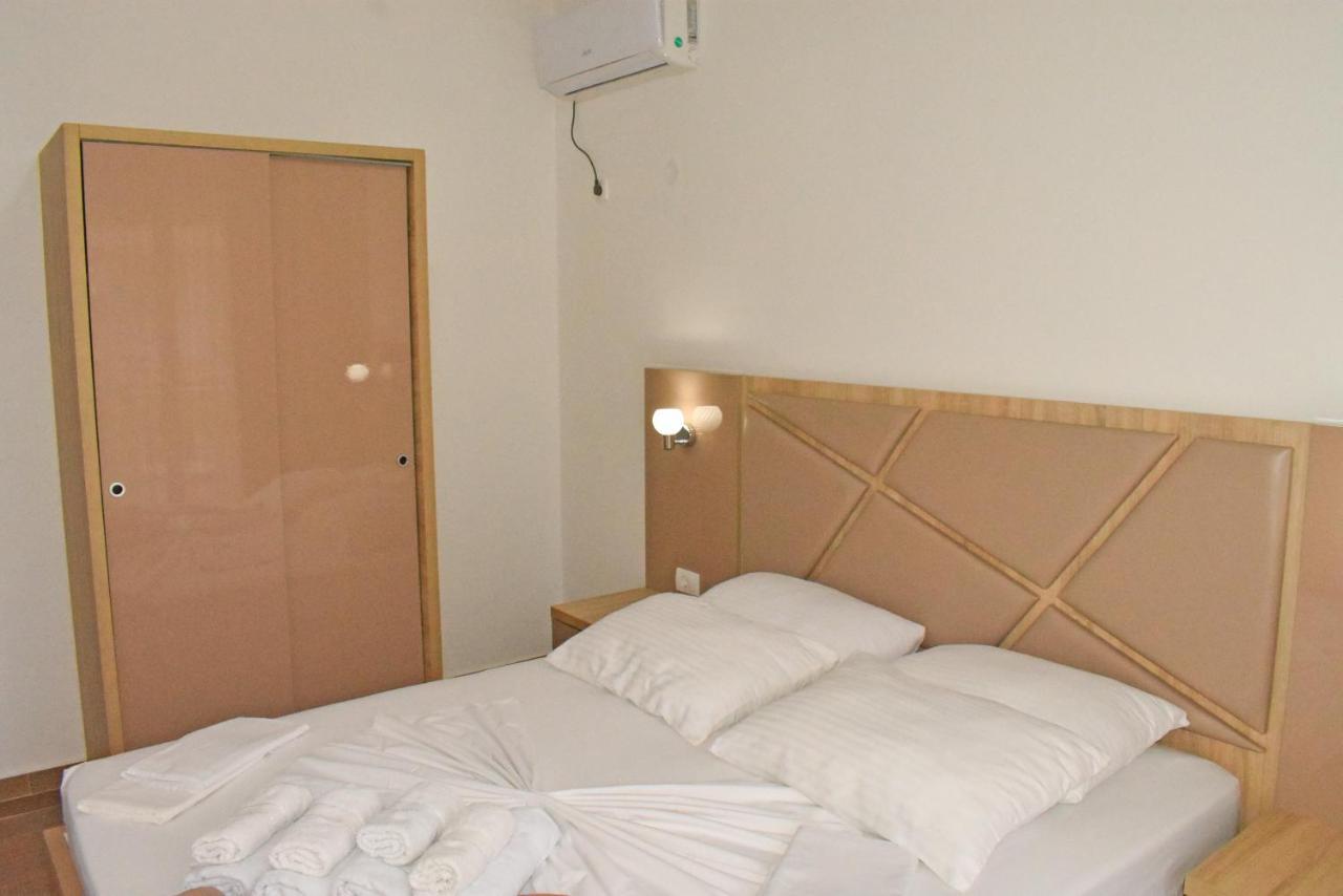 Apartments Amar Ulcinj Extérieur photo