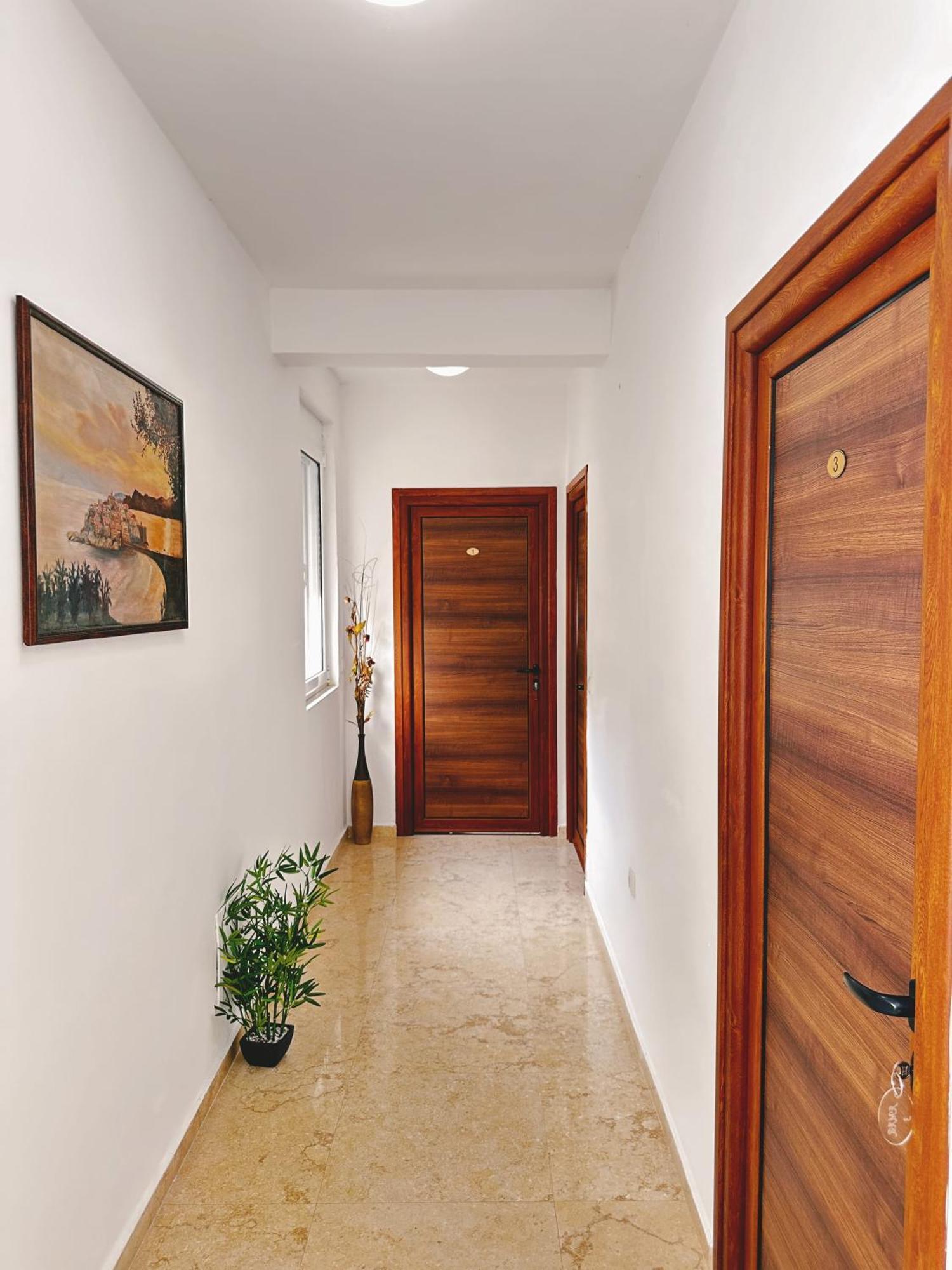 Apartments Amar Ulcinj Extérieur photo